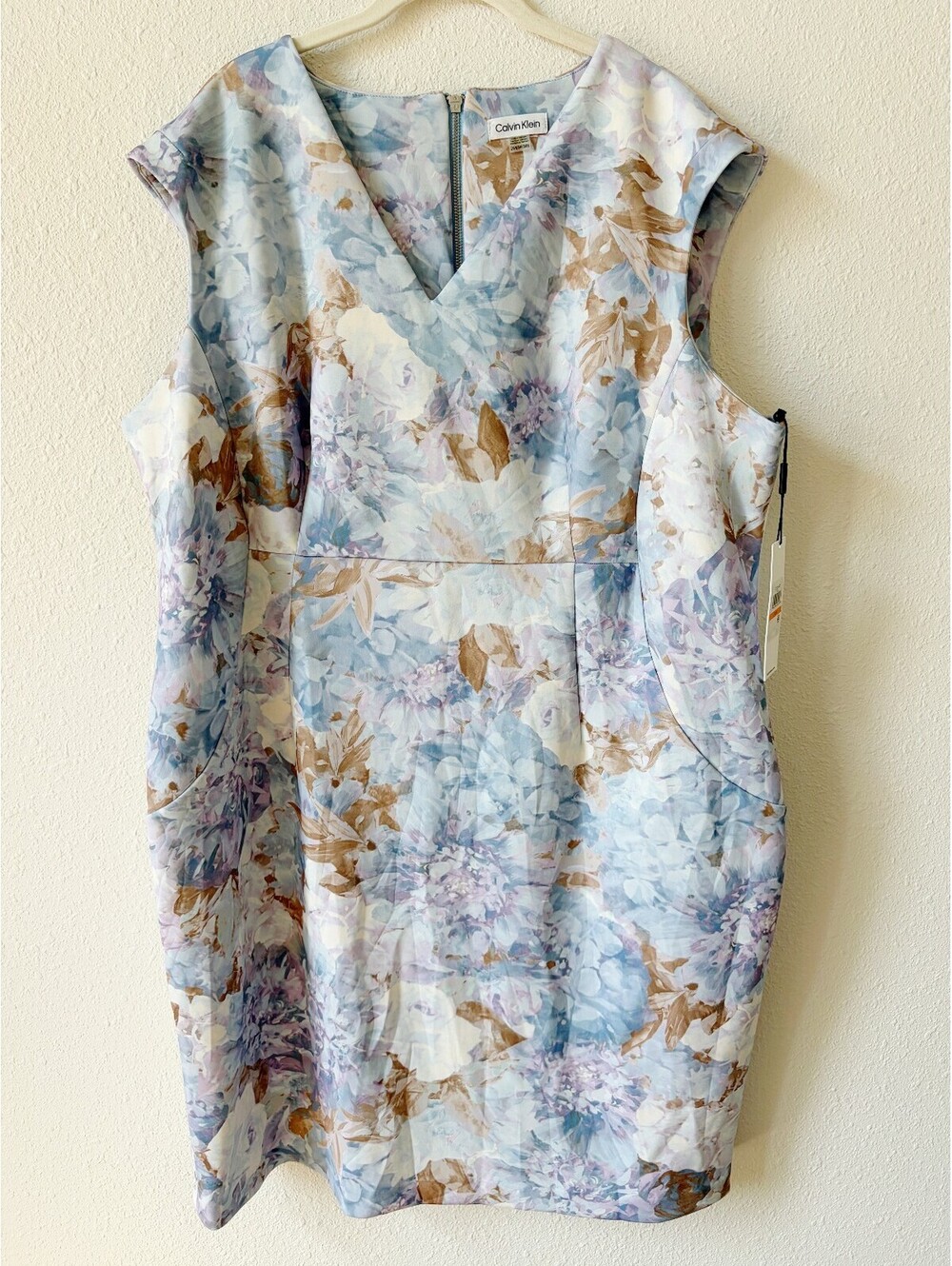 Calvin Klein Floral V Neck Sleeveless Sheath Dress Size 24W Wedding Party